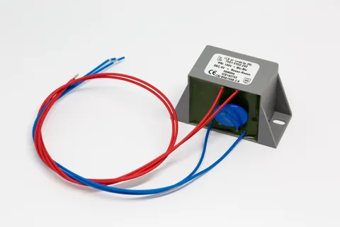 Low frequency transformers — 03