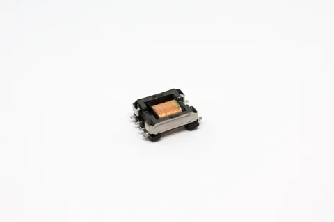 SMT Transformers and inductors — 01