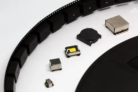 SMT Transformers and inductors — 07